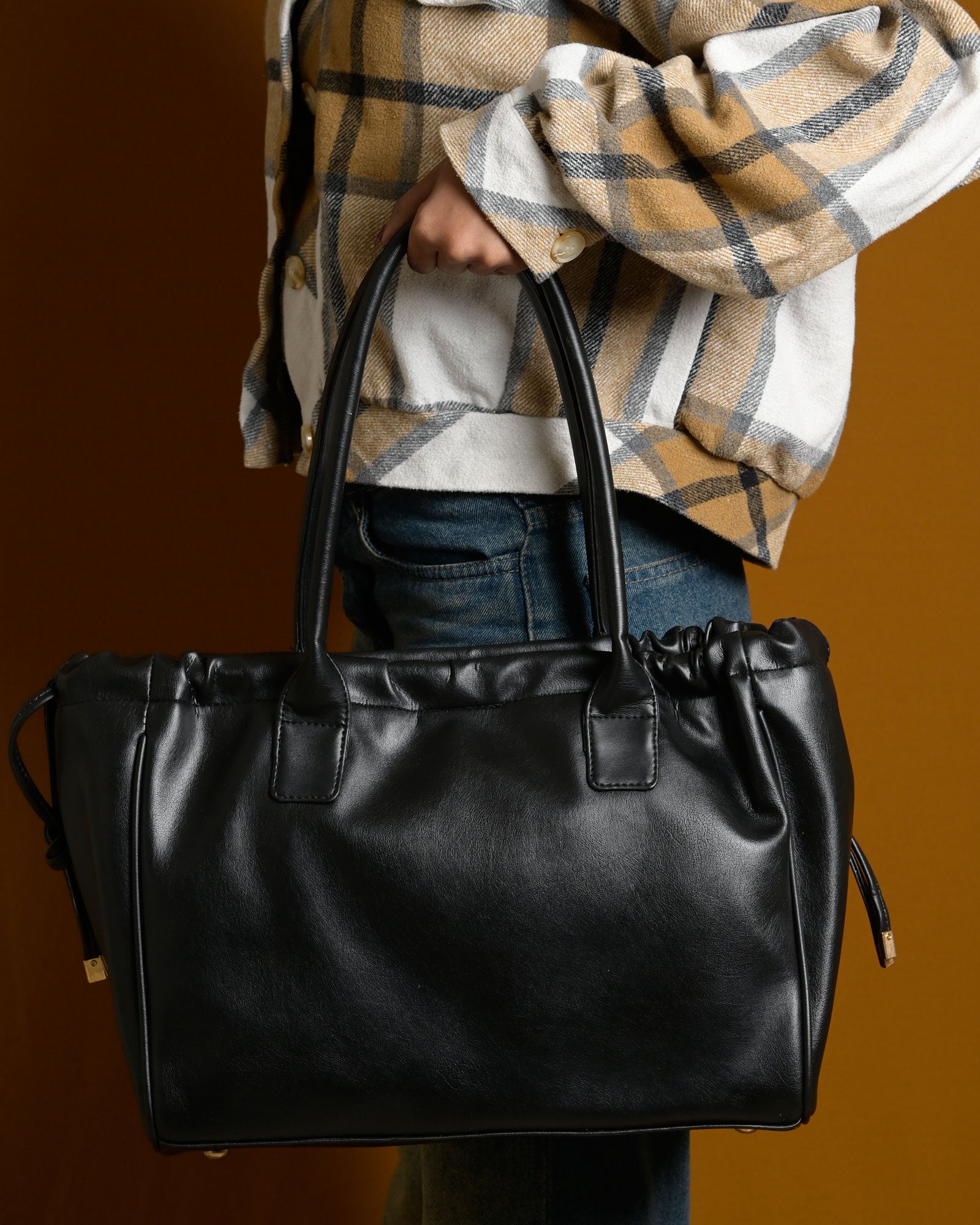 Coco Drawstring Tote Bag - Black