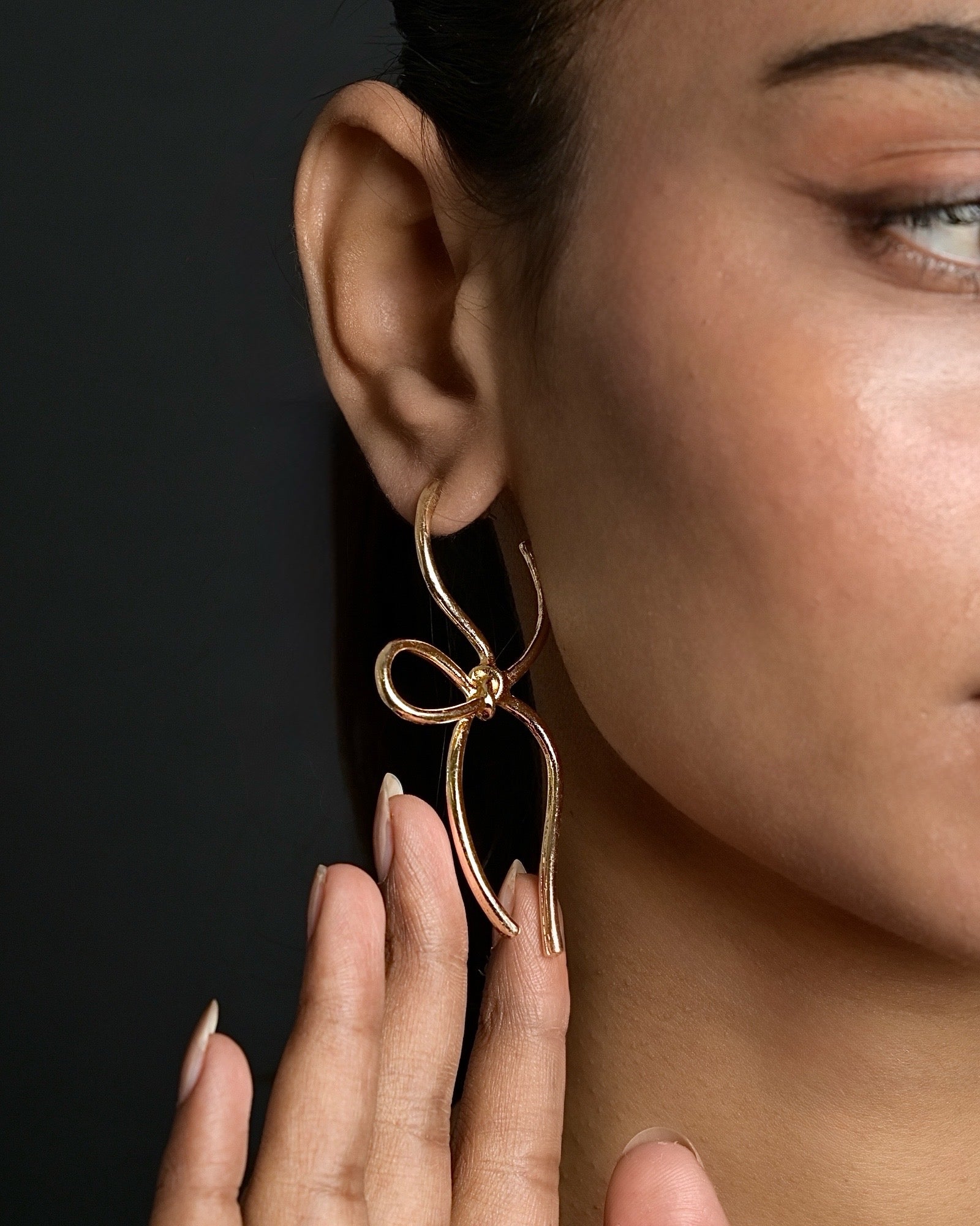 Elira Knot Earrings