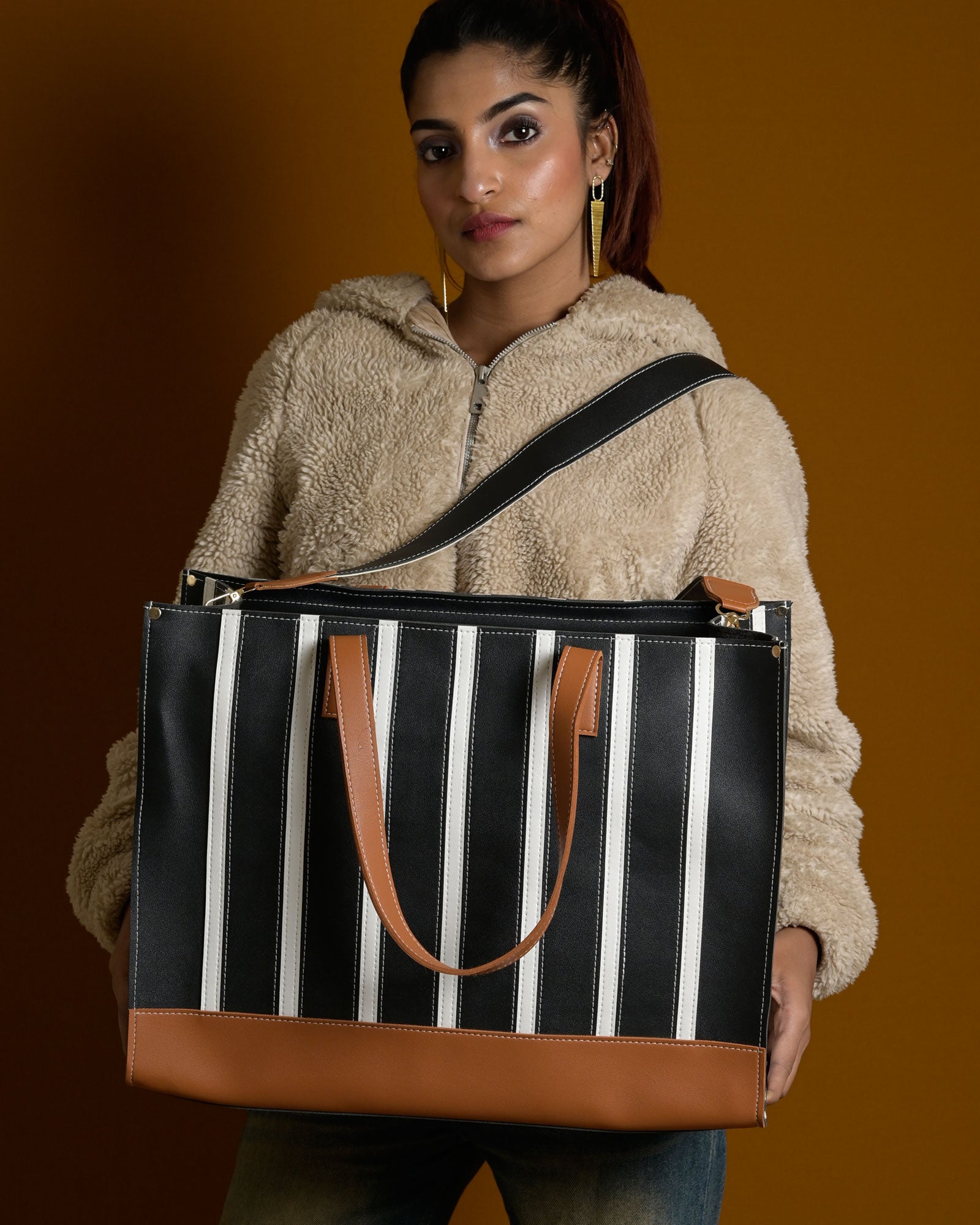 Pinstripe Bag - Black & Tan