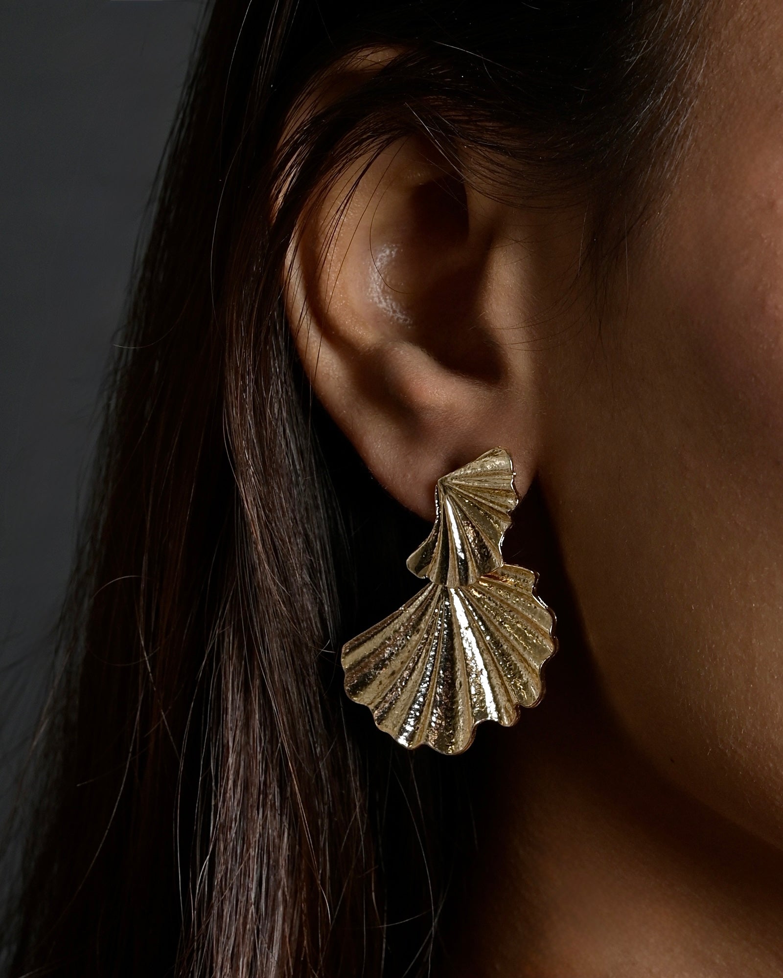 Regalia Shell Studs
